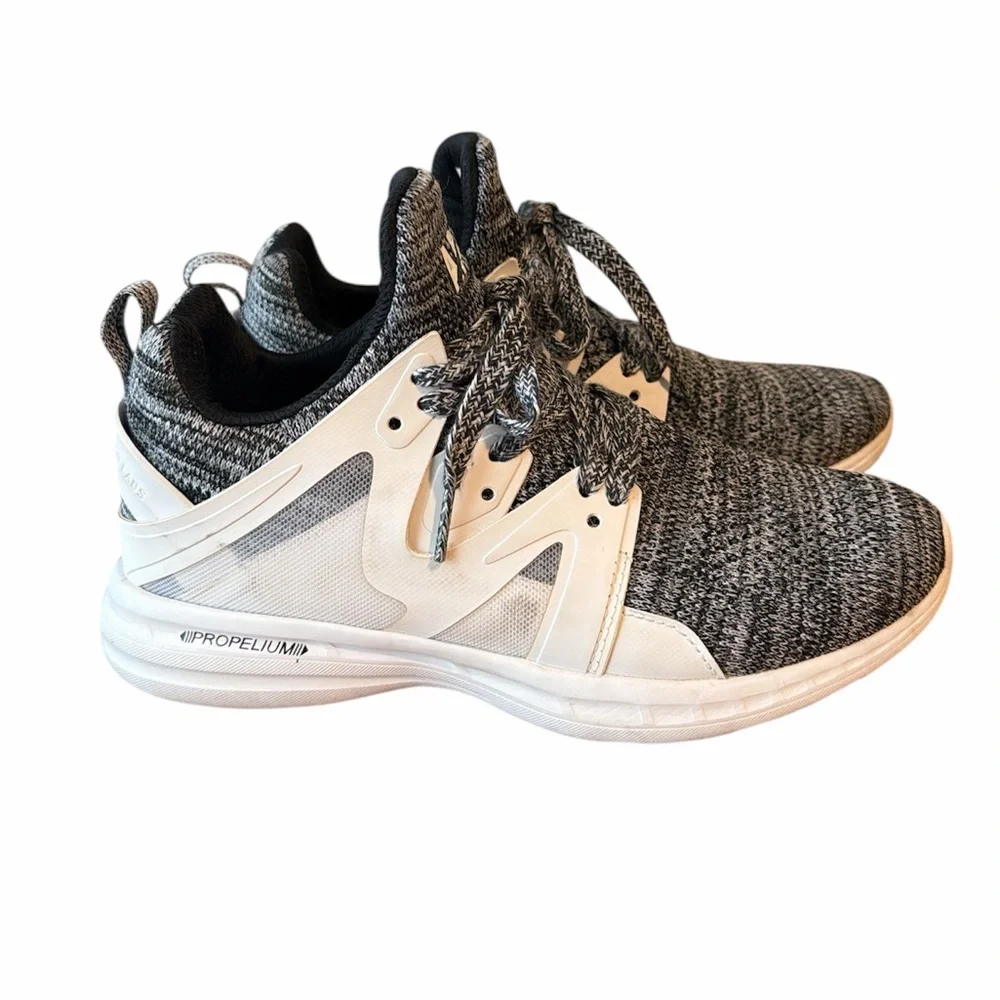 APL Ascend Trainers size 7.5 gray white athleisure‎ active gym workout training
